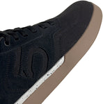 Five Ten Sleuth Flat Shoe - Men's, Core Black / Core Black / Gum M2, 9.5
