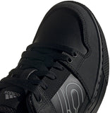 Five Ten Freerider DLX Flat Shoe - Men's Core Black / Core Black / Grey Three 6