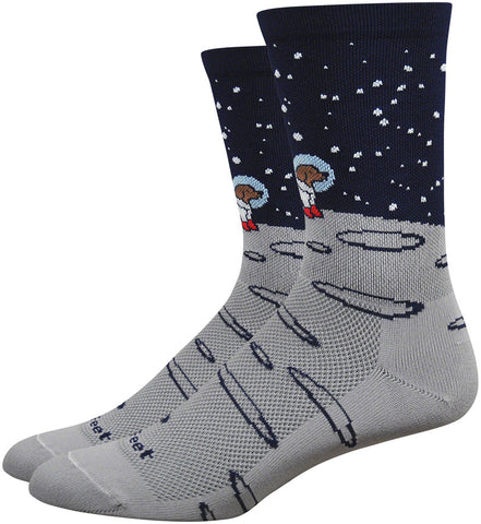 DeFeet Aireator Moon Dog Socks - 6 inch Gray/Navy Medium