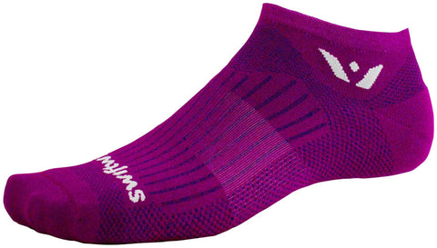 Swiftwick Aspire Zero Socks - No Show Orchid Medium