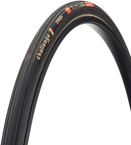 Challenge Strada Pro Tire 700 x 25 Clincher Folding Black Handmade