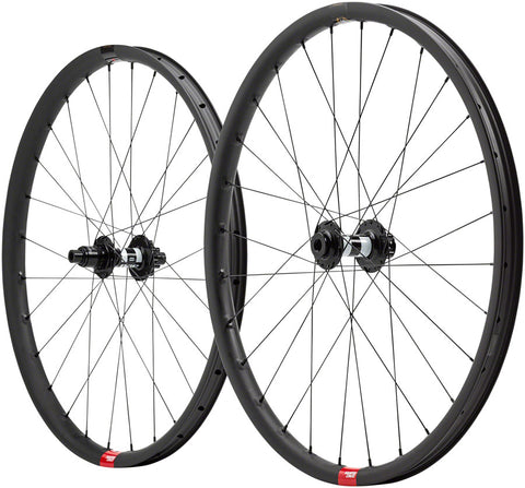 Santa Cruz Reserve 30 Wheelset 27.5 15 x 110mm/12 x 148mm 6Bolt XD