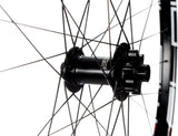 Stan's No Tubes Flow MK3 Front Wheel 29 15/QR x 100mm 6Bolt Black